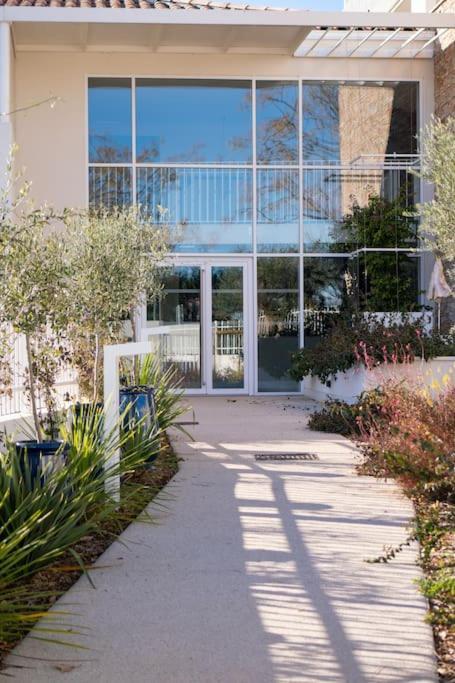 Le Square D'Evan - Appartement De Standing - Grande Terrasse Exterieure - Climatisation Saint-Aunes Luaran gambar