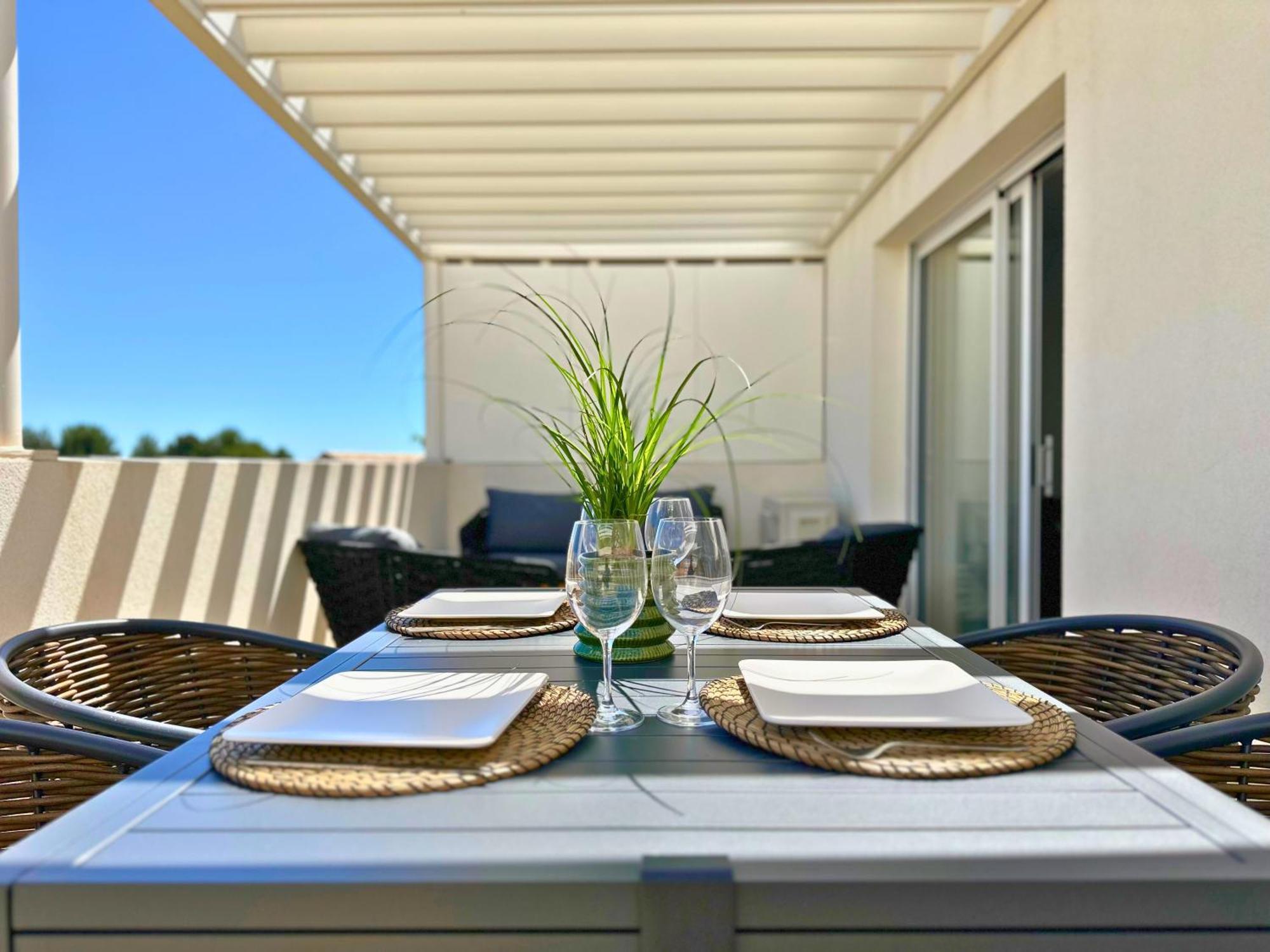 Le Square D'Evan - Appartement De Standing - Grande Terrasse Exterieure - Climatisation Saint-Aunes Luaran gambar